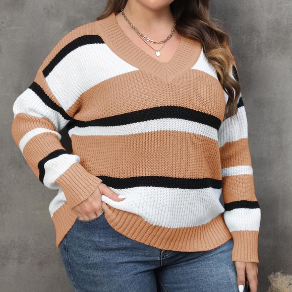 Bold Lines V-Neck Sweater - Camel - Picture 2 of 4